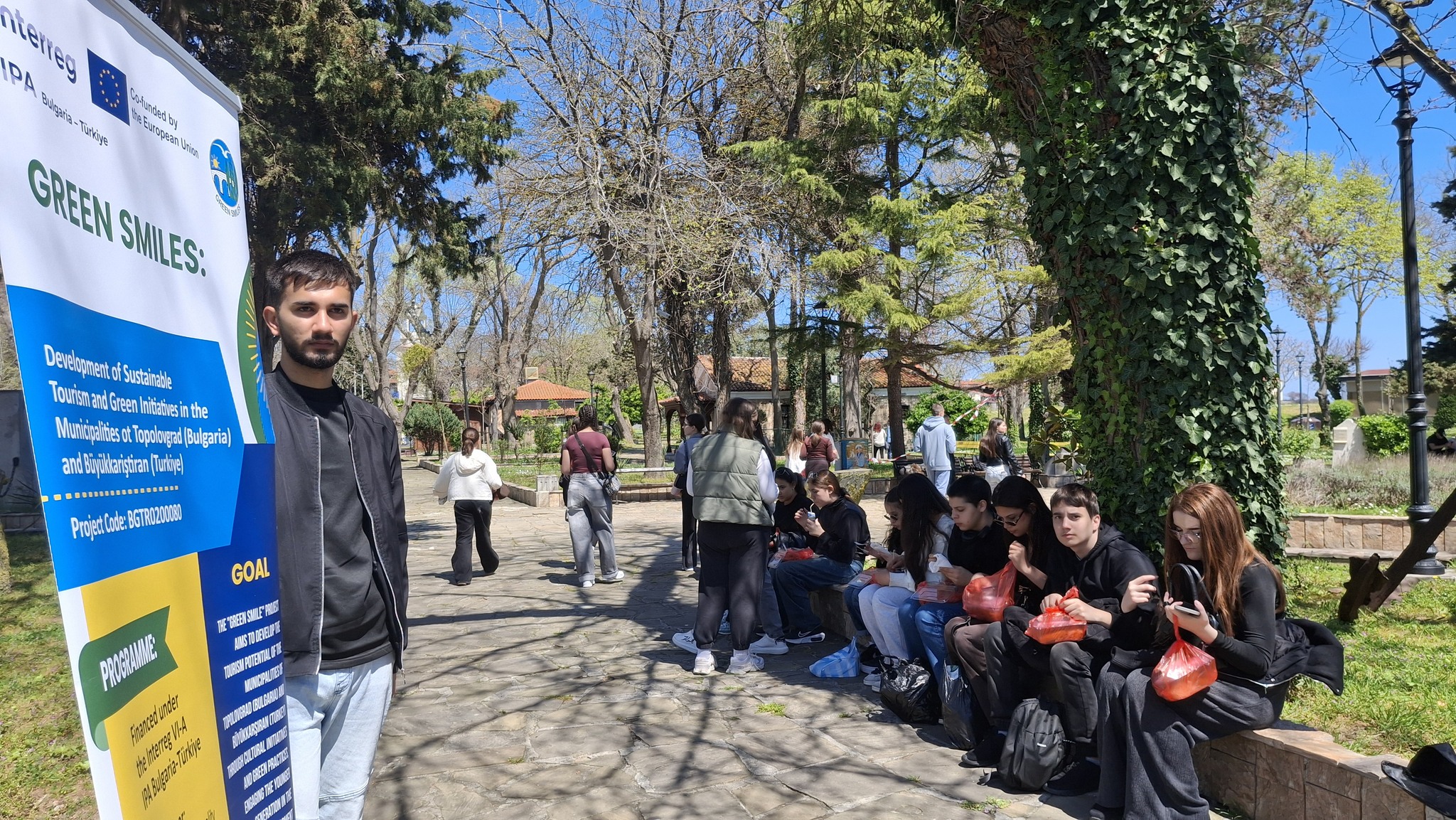 Yeşil Gülümsemeler (GREEN SMİLES) - Görsel 142